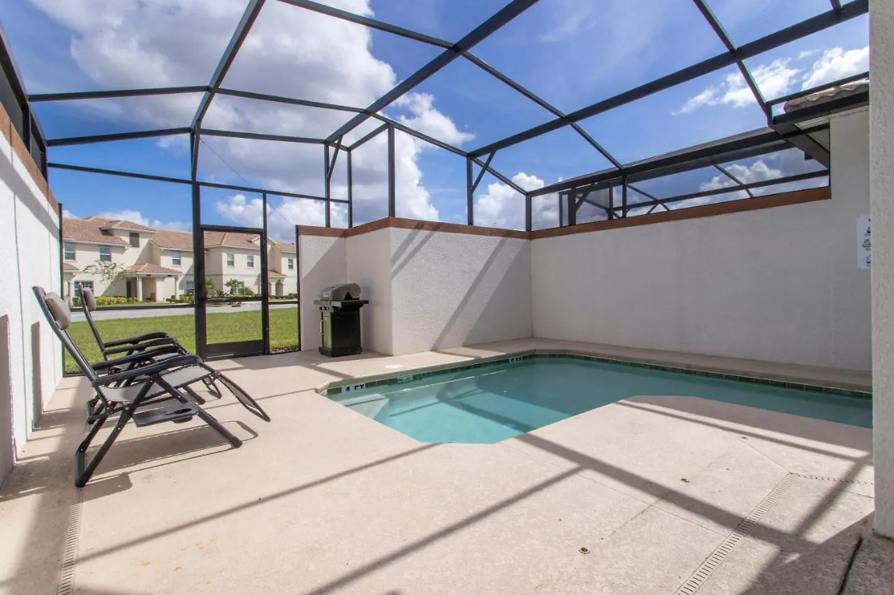 Holiday home Stunning Four Bedroom W/ Screened Pool Close To Disney 1559 Four Corners