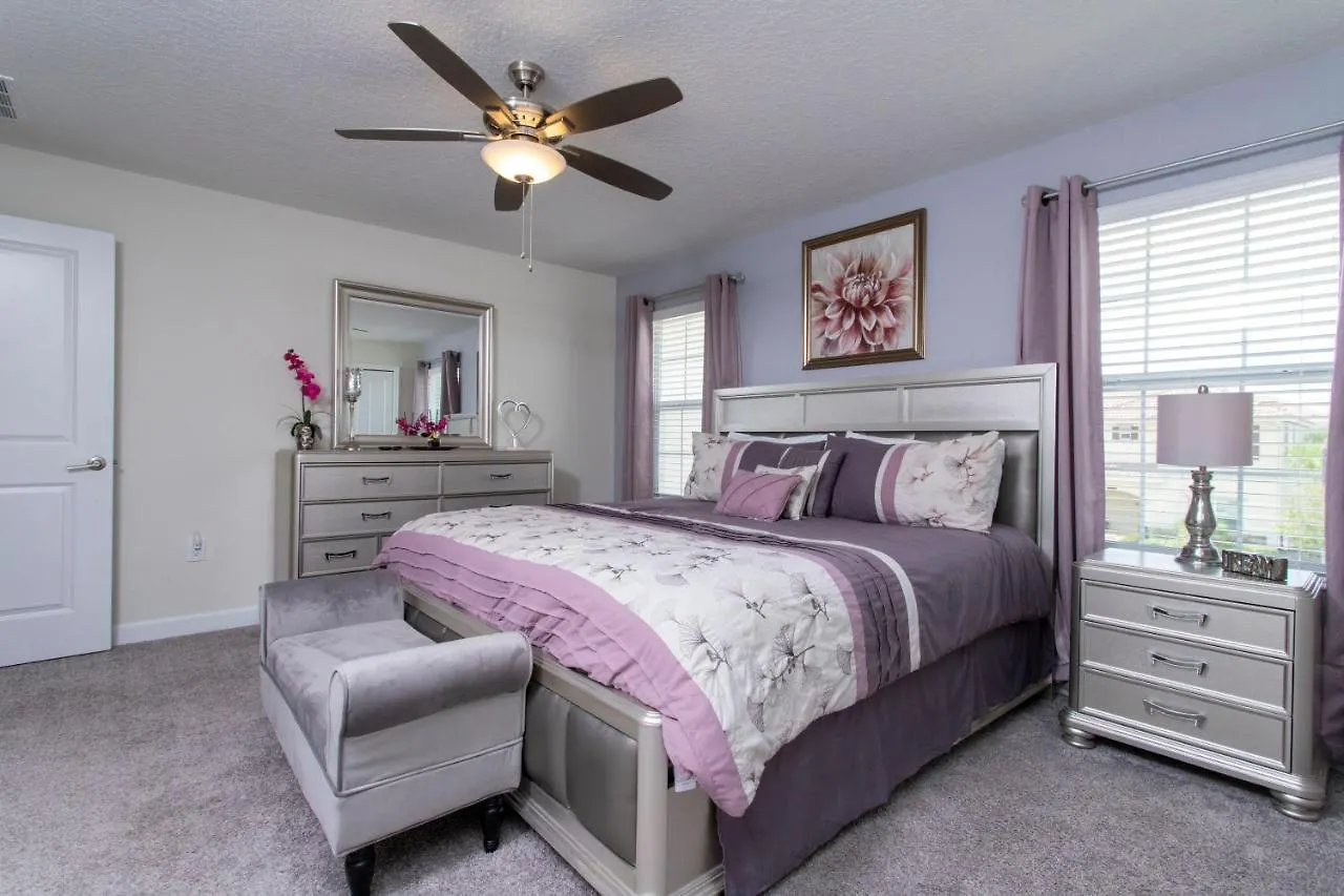Holiday home Stunning Four Bedroom W/ Screened Pool Close To Disney 1559 Four Corners United States